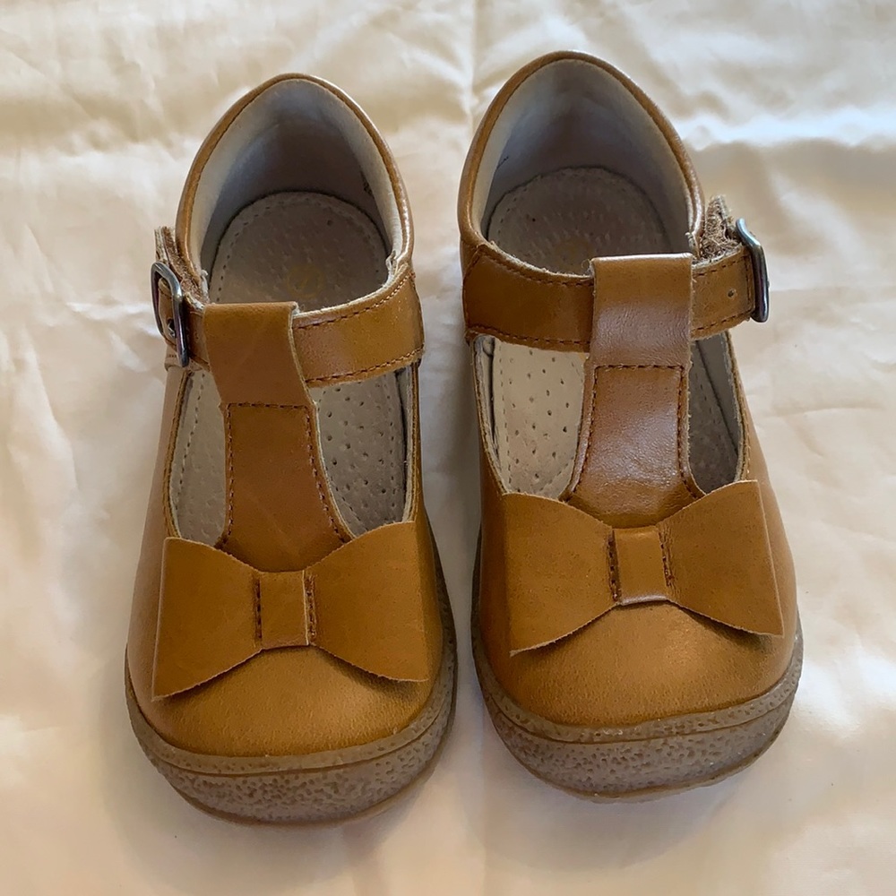 L’Amour T-Strap Shoes